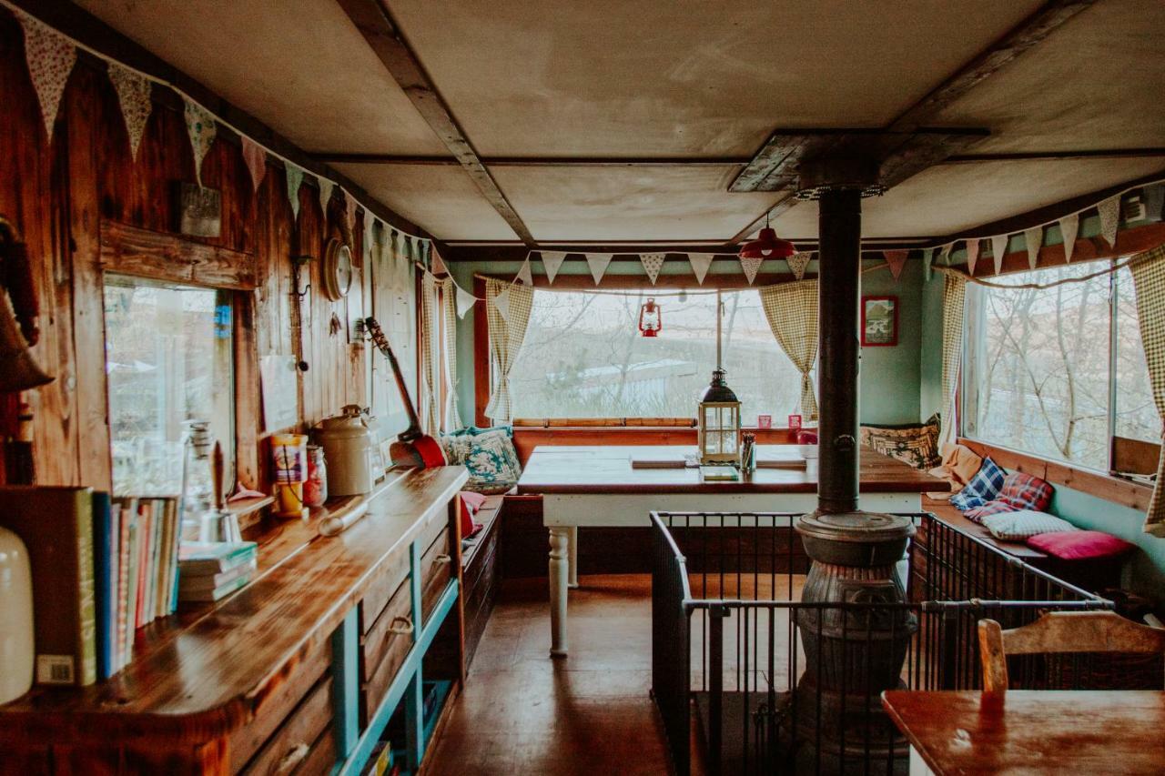 Hotel Skye Eco Bells à Dunvegan  Extérieur photo