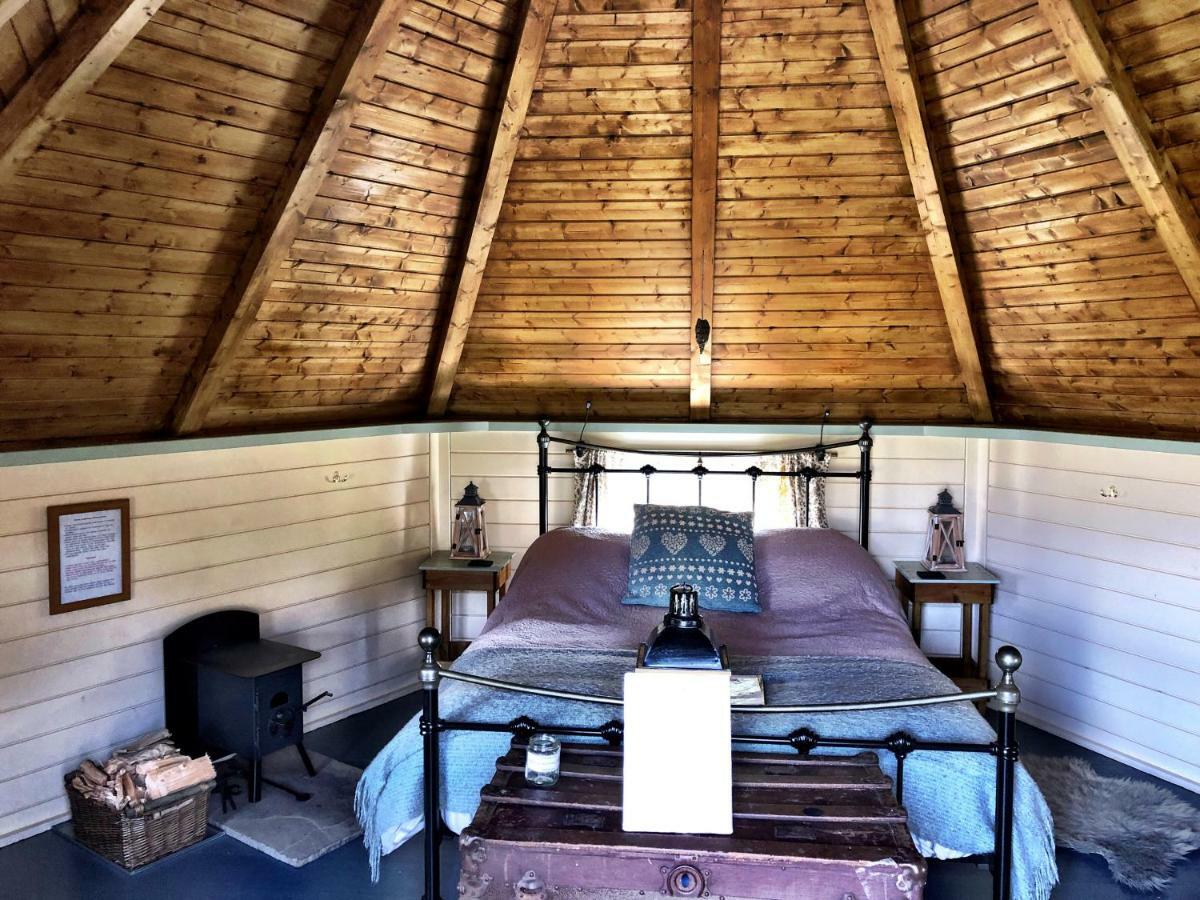 Hotel Skye Eco Bells à Dunvegan  Extérieur photo